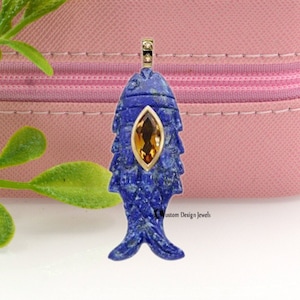 14K Gold Carved Gemstone Fish CZ Pendant, Vintage Fish Pendant, Fish Pendant, Stone Wonderful Fish Carved Pendant , Fish Pendant