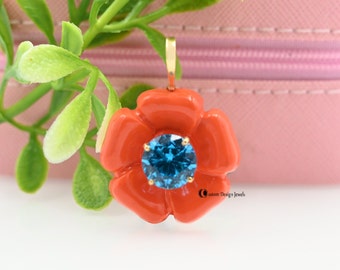 Colgante de flor de coral en plata 925: amuleto de topacio azul