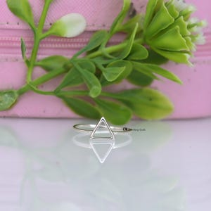 925 Silver Triangle Ring, Silver Ring Jewelry, Minimalist Ring, Unisex Ring Jewelry, Triangle Ring, Sterling Silver Jewelry, Stacking Ring