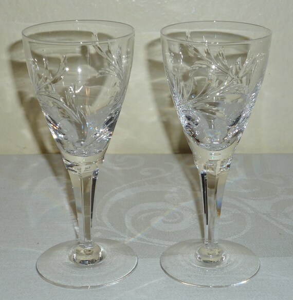 Ravisah In Glassware Glass S Stuart Crystal Park Lane Pattern Water Goblet Glass 6 England Excellent Ravisah In Glassware Glass S Stuart Crystal Park Lane Pattern Water Goblet Glass 6 England Excellent