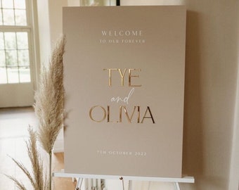Acrylic Wedding Welcome Sign with 3D Mirror names - Luxury Wedding Reception Signage - Personalised Wedding Welcome Sign, A1, A2, A3