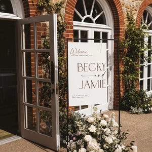 Luxury Acrylic Wedding Welcome Sign. Mix of 3D Mirror detailing and UV print. Made from premium UK fabricated acrylic. 12 bespoke colours to rose signage co. Comes in 3 size options. Customised to your style and wording.