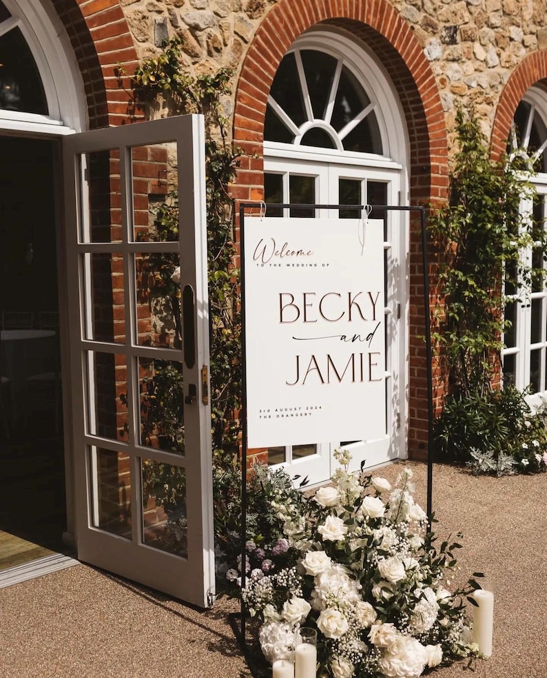 Luxury Acrylic Wedding Welcome Sign. Mix of 3D Mirror detailing and UV print. Made from premium UK fabricated acrylic. 12 bespoke colours to rose signage co. Comes in 3 size options. Customised to your style and wording.