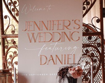 NEW &#39;Featuring&#39; Acrylic Wedding Welcome Sign with 3D Mirror names - Luxury Wedding Reception Signage - Personalised Welcome Sign, A1, A2, A3