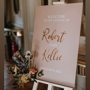 Personalised Acrylic Wedding Welcome Sign: 3D Mirror Names, Personalized Reception Welcome sign, Wedding Signage, Custom Signage, A3, A2, A1
