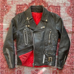 Blouson de moto en cuir vintage des années 70 XS S 36 38 Exploited rock punk biker stud