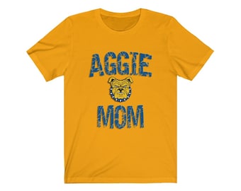 Aggie Mom Unisex Jersey Short Sleeve Tee