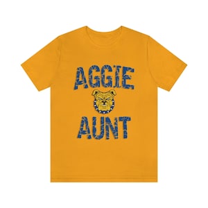 Aggie Aunt Unisex Jersey Short Sleeve Tee