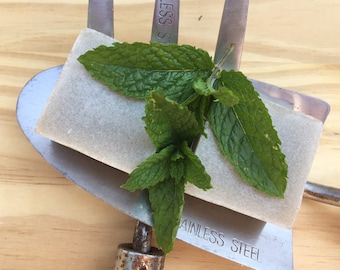 4 X 50g Gardeners Gift Goats Milk Peppermint and Pumice Ideal gift for any gardener Curated Naturally Handmade Soap UK