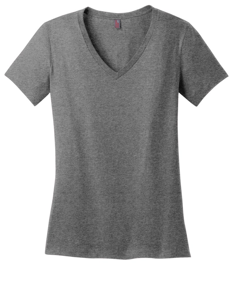 Lucky Girl Women/'s Perfect Weight V-Neck Tee ndk1542