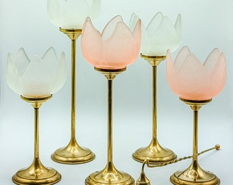 Bougeoirs tulipes en laiton et verre dépoli