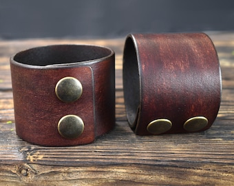 Armband i äkta fullnarvsläder, 1 stycke herrläderarmband, manschett i mahognyläder, 50 mm läderarmband