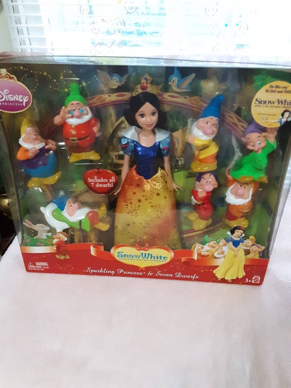 snow white and the seven dwarfs barbie