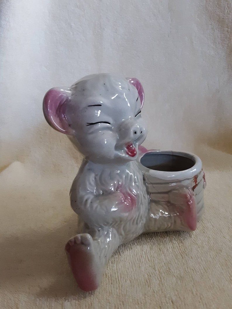 Vintage Gray Pink Bear with Honey Pot Planter Vase Indoor Outdoor Planter Porch Patio Decor