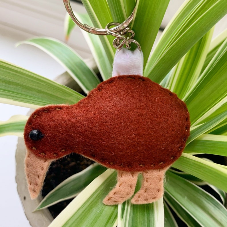 Kiwi bird keyring kiwi keychain felt bird Etsy