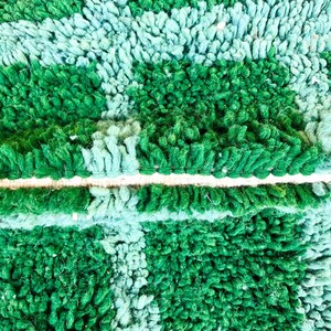 Beni ourain,	
Beni ourain rug,	
handmade rug,	
Moroccan rug,	
Tapis berbere,	
Berber carpet,	
Wool rug,	
Area rug,	
beni ouarain,	
Morocco rug,	
Large rug,	
Small rug,	
Checkered rug,