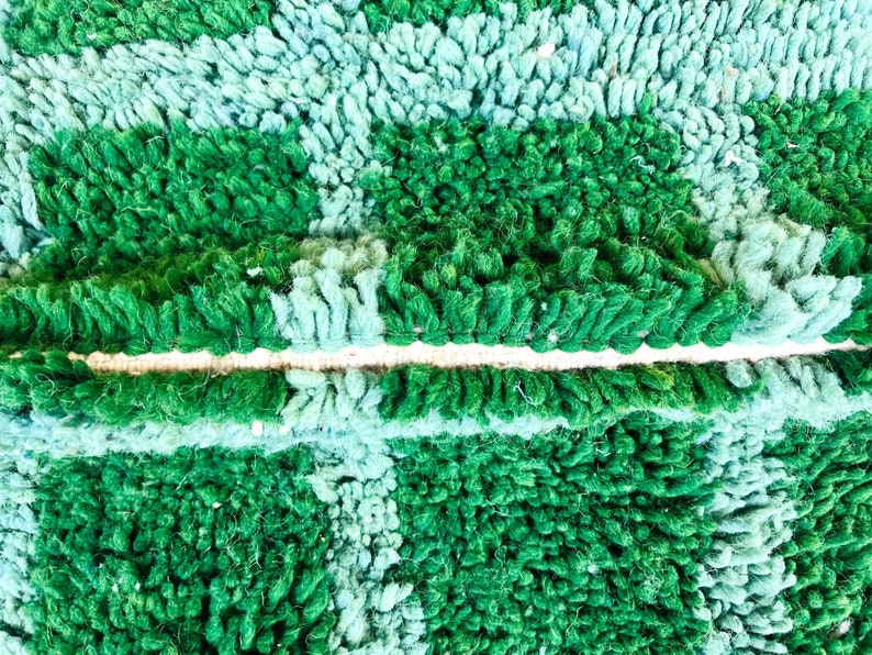 Beni ourain,	
Beni ourain rug,	
handmade rug,	
Moroccan rug,	
Tapis berbere,	
Berber carpet,	
Wool rug,	
Area rug,	
beni ouarain,	
Morocco rug,	
Large rug,	
Small rug,	
Checkered rug,