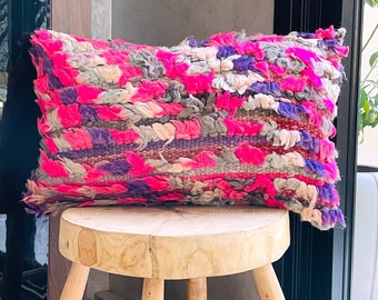 Old Vintage Moroccan pillows 100% wool, Absolutely gorgeous pillow Floor pillow Home design Handmade Recycled rug Berber