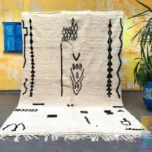White moroccan rug - white moroccan carpet - colorful rug- Beni Ouarain Style - New Azilal Rug - Beni Ouarain Style - black and white rug