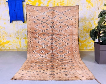 Beni M'guild rug 6.1 FT x 9.7 FT - Berber Moroccan rug - Area Rug - Vintage Boujad rug - Tribal rug 6x9