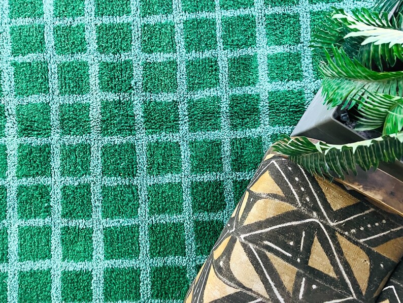 Beni ourain,	
Beni ourain rug,	
handmade rug,	
Moroccan rug,	
Tapis berbere,	
Berber carpet,	
Wool rug,	
Area rug,	
beni ouarain,	
Morocco rug,	
Large rug,	
Small rug,	
Checkered rug,