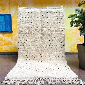 Tapis Berbère Marocain Beni Ourain 5x8 Ft - Laine Tissée Main - Motifs Dots - Boho