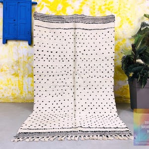 Authentic Beni ourain rug - Moroccan rug - Custom rug - Handmade rug - Moroccan rug - Custom moroccan rug - Morocco rug - ivory rug