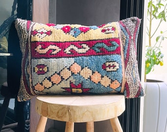 Vintage Gift Moroccan pillow, kilim pillow, Vintage Moroccan cushion, Unstuffed Boho pillow, Sofa Home Decor, Moroccan Style pillow