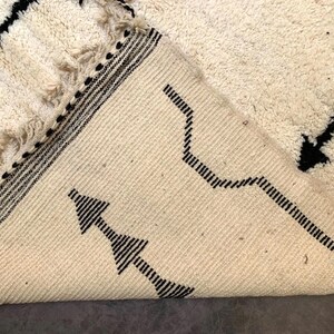 Beni Ourain rug, large rug,
Handmade rug, Moroccan wool rug, Berber rug, Custom rug, Wool rugs,
Morocco rug, home decor,
personalized gift, persian rug, rugs for bedroom, White Moroccan rug,