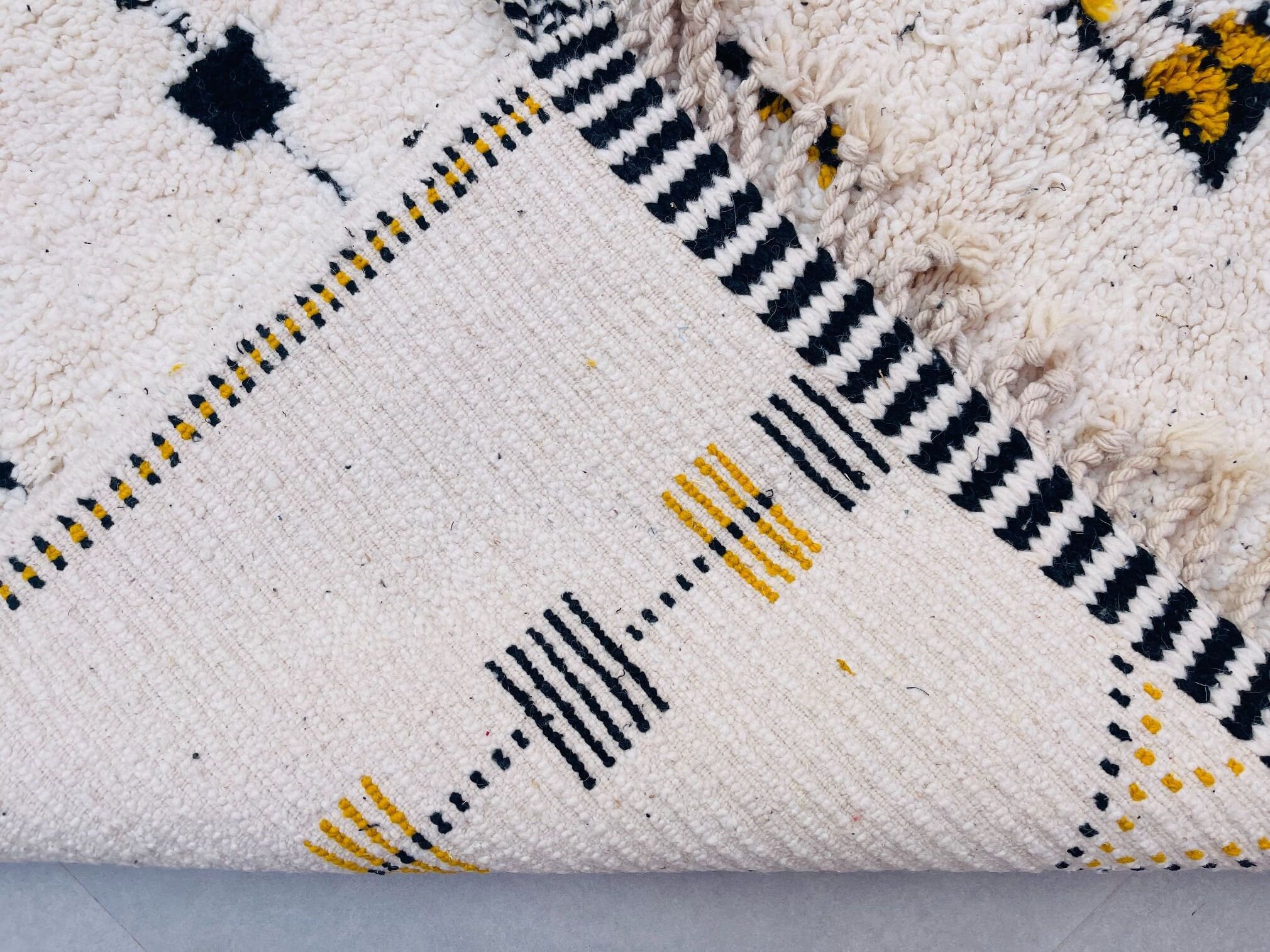 Grand Tapis Marocain Beni Ourain 6.5x9.5 Ft - Laine Tissée Main - Motif Boho Checkered