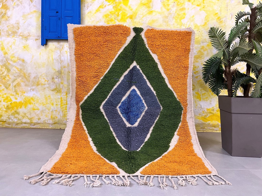 Moroccan Rug 4.8 FT X 7.0 FT Vintage Rug Antique Morocco Carpet Old