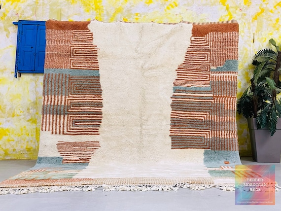 Moroccan rug, Custom Mrirt rug, High-quality wool rug, Luxury rug, Beniourain rug, Boujad rug, Abstract rug, Multicolor rug, living room rug