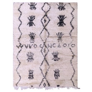 Moroccan wool rug, boho rug, wool rug,	oriental rug, Vintage Moroccan rug, Traditional rug, area rug, tufted rug, kilim rug, living room rug, beni ourain rug,	vintage rug, abstract rug,