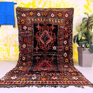 Tizya Moroccan Rug 2 Ft 4 In X 9 Ft 1 In Handwoven Boujaad Authentic Vintage For Living Rooms main image 0