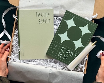 2027 Hardback Diary, Daily Planner and Pen Set, Sage Green Stationery Gift for Her