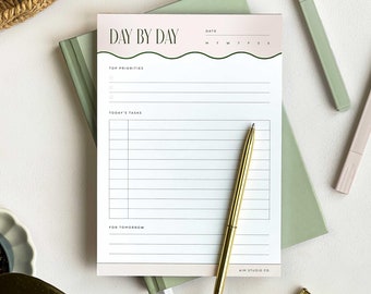 A5 Daily Schedule Planner: To-Do List Notepad with Time Blocking