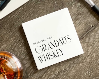 Posavasos personalizado para bebidas del abuelo / Regalo del Día del Padre para el abuelo, Regalo del abuelo de los nietos, Regalo para amantes del whisky, Posavasos de cerámica