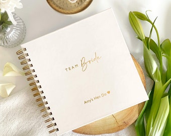 Gepersonaliseerde bruids douche gastenboek: team bruid plakboek