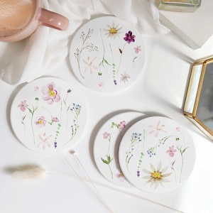 Pressed Flowers Ceramic Coaster Set | Floral Drinks Coaster, Set of Four Coasters, Aesthetic Homeware, Housewarming Gift, Summer Table Decor