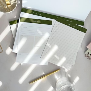 A4 to do list notepad with perforated sheet for hourly time blocking