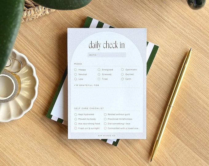 Daily Wellness Notepad: Mood Tracker, Gratitude, Self-Care Planner