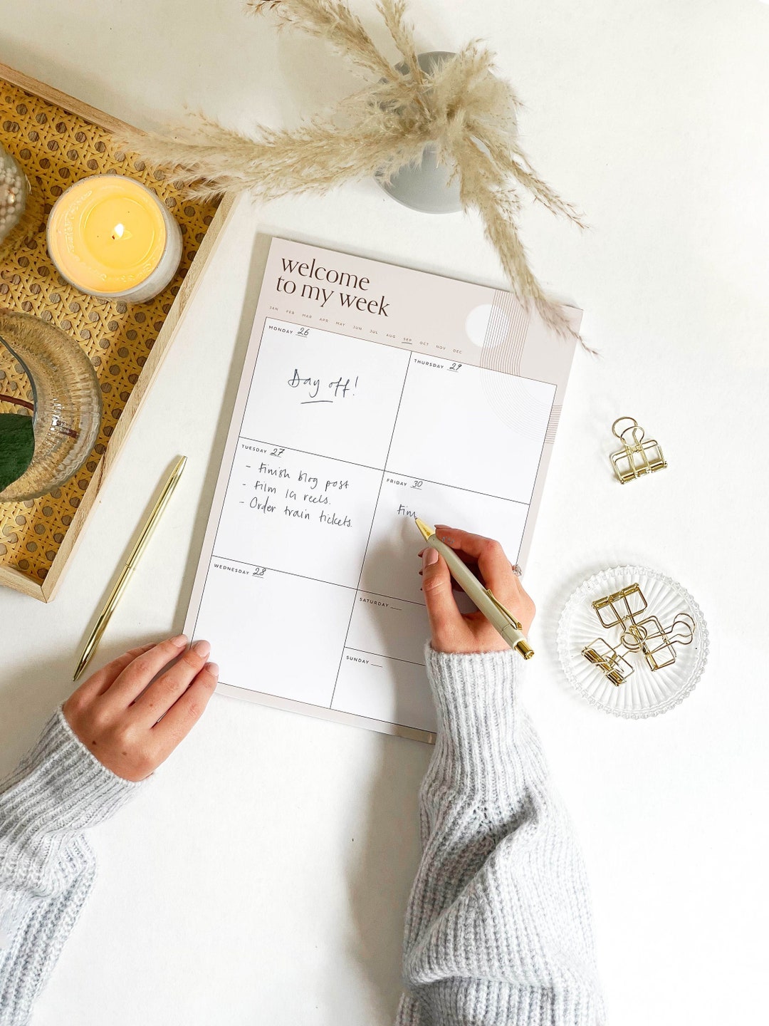 A4 Weekly Desk Planner Pad Week to View Notepad, Family Meal Planner