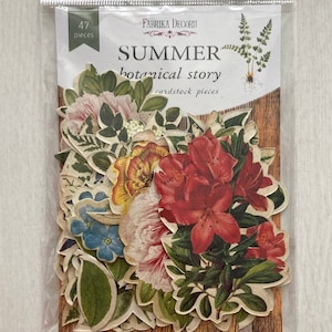 Puede incluir: Un paquete de 47 piezas de cartulina con un diseño floral con flores rojas, rosas, amarillas y azules, hojas verdes y el texto "SUMMER botanical story".