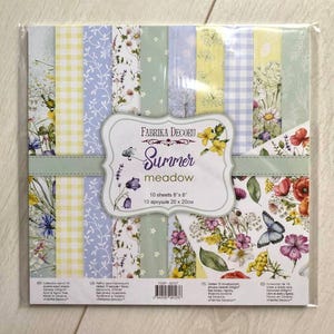 Fabrika Decoru Summer meadow 8x8 scrapbooking paper pad, Floral scrapbook paper, Botanical junk journal kit, NON DIGITAL paper for crafting
