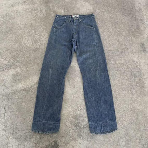 Size 30x32.5 Vintage Levi's Engineered Takuya Kimura Regular Denim