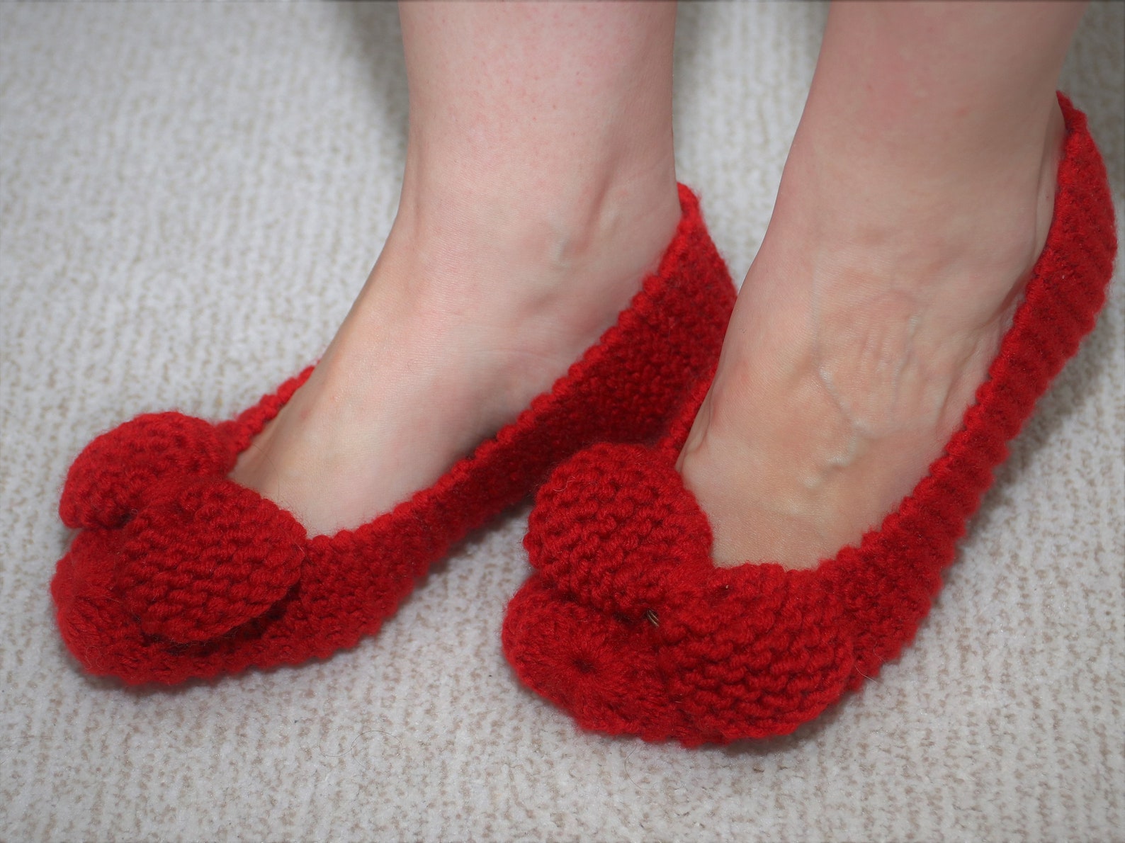 knit slippers, red slippers, slippers with bow, indoor shoes, ballet shoes, women knit socks, knit socks, wool knit socks