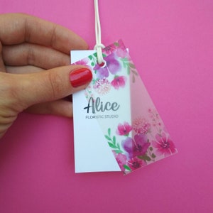 Etiquetas para pendurar roupas Etiquetas de logotipo personalizadas Etiquetas de produtos personalizadas Etiquetas para pendurar comerciais Etiquetas de preço personalizadas Etiquetas de papel Etiquetas de produtos Etiquetas personalizadas