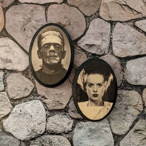 Ensemble de 2 portraits MINI Frankenstein et la fiancée de Frankenstein - Monstres universels - Plaques murales en bois - Transfert d&#39;encre sur bois fait main