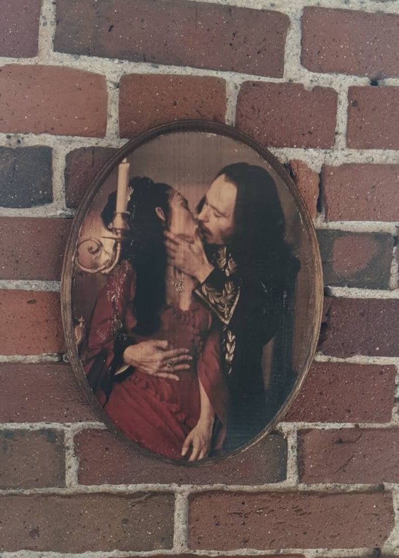 Retrato de Drácula y Mina de Bram Stoker - Placa de madera para pared - Transferencia de tinta a la madera hecha a mano - Gary Oldman Winona Ryder imagen 1