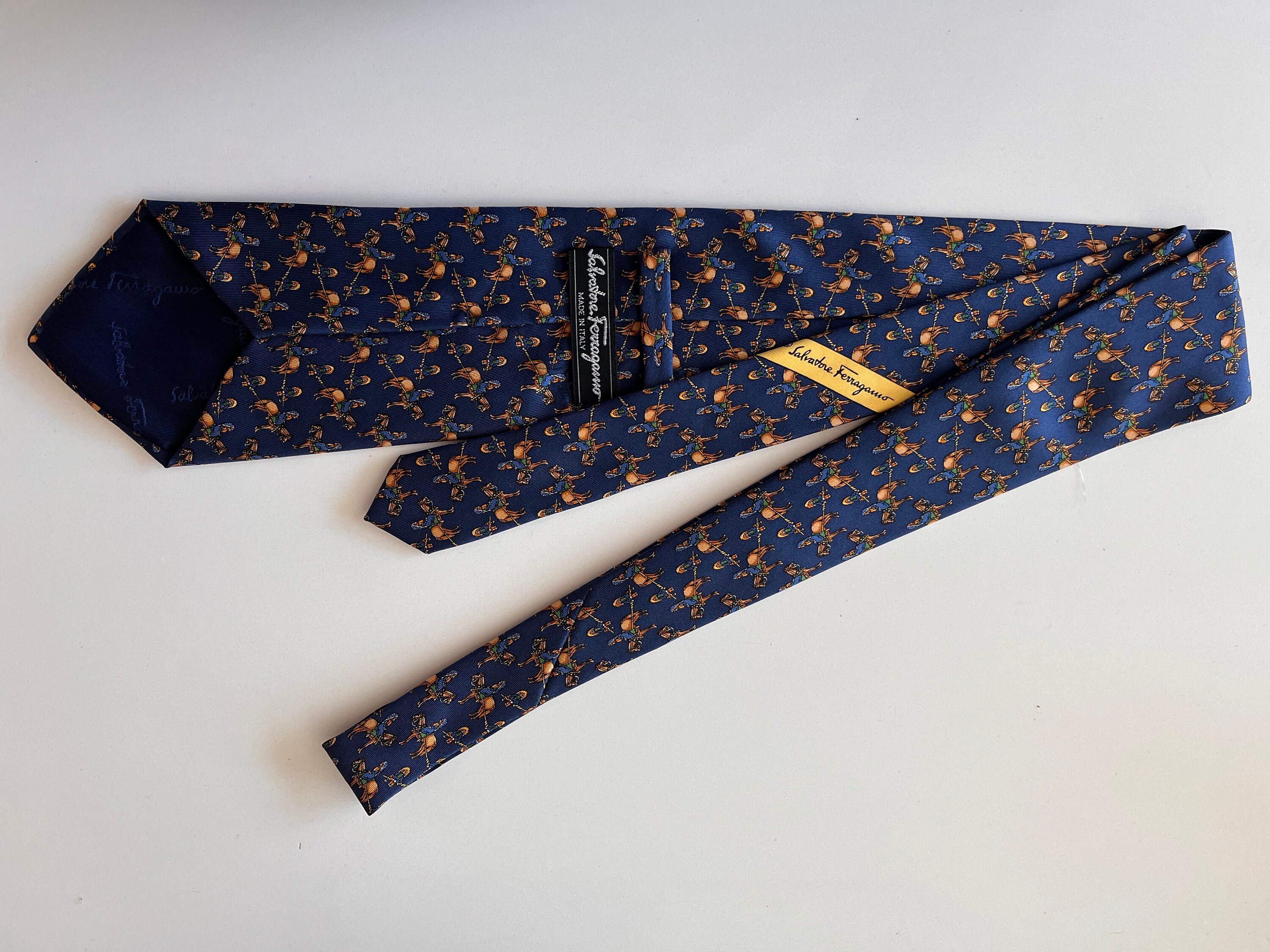vintage ferragamo tie